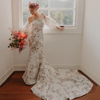 Сватбена рокля в стил Русалка в стил Бохо с Флорални принтом, Цветната градина, ръкави-мехурчета, Пролетни цветя без презрамки, Алтернативно Сватбена рокля