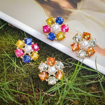 Модни Метални обеци-карамфил с многоцветными кристали 2023, Семейно събрание, Прости бижута, Дамски Елегантни тенденция аксесоари, подарък